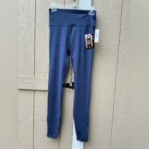 Avia women’s Navy Leggings